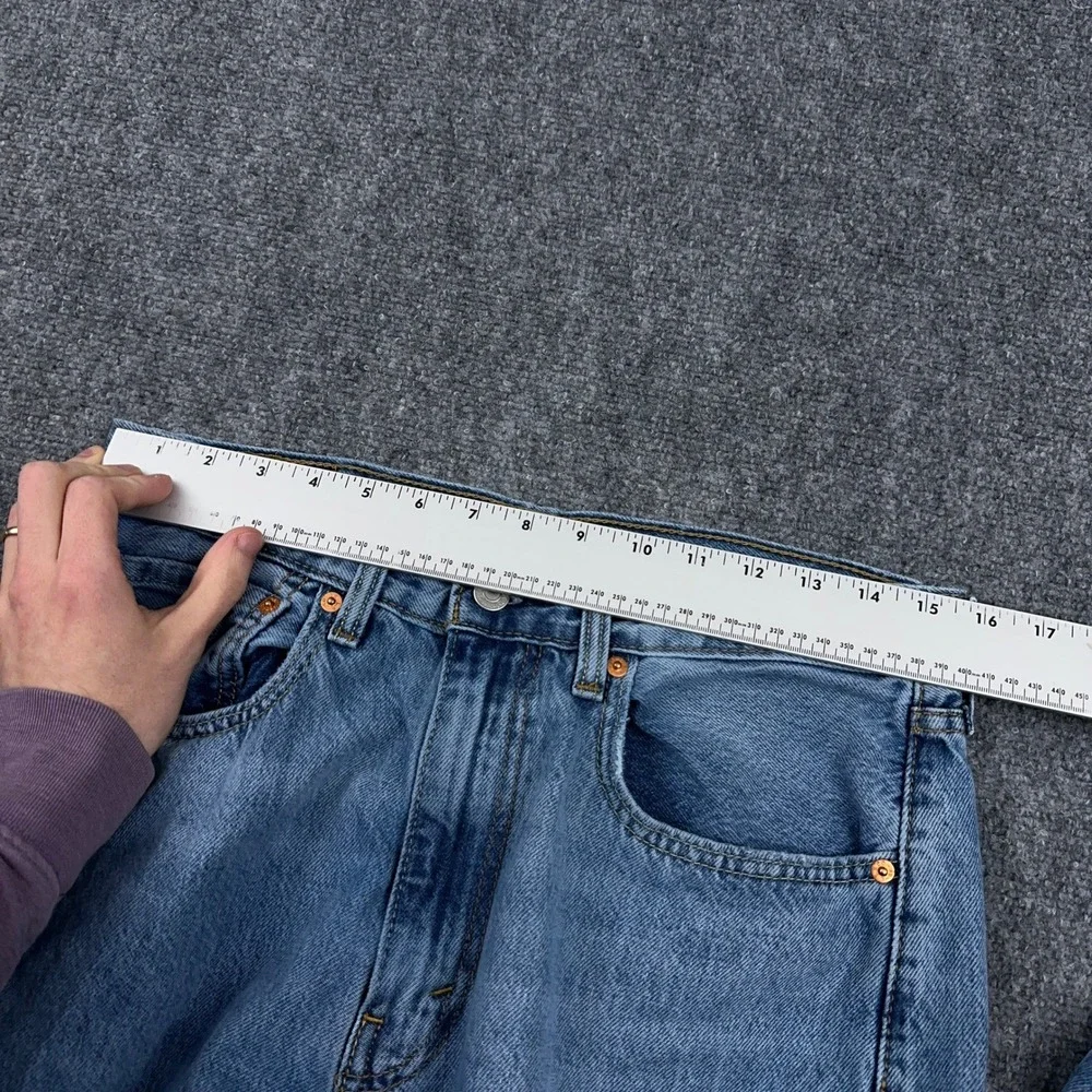Levis excellent pre